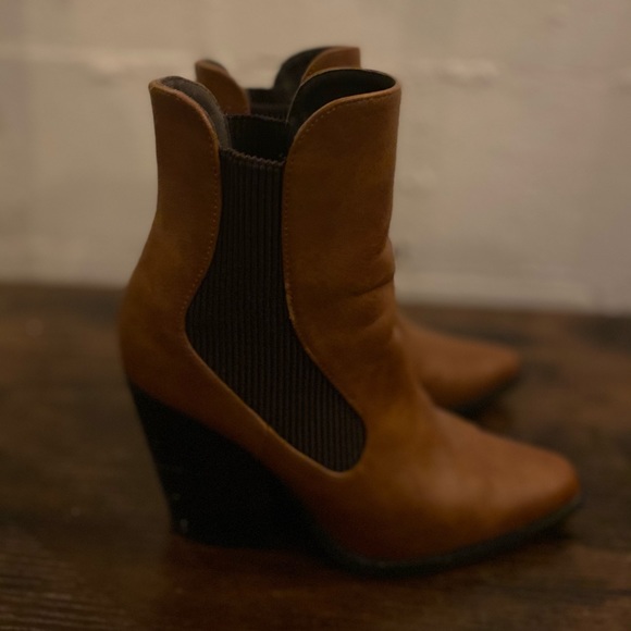 Qupid Brown booties - Picture 2 of 6